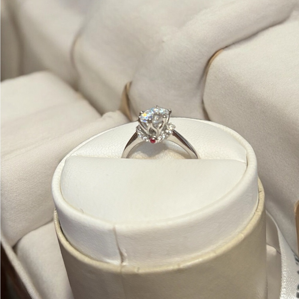 1 CTW Moissanite Ring